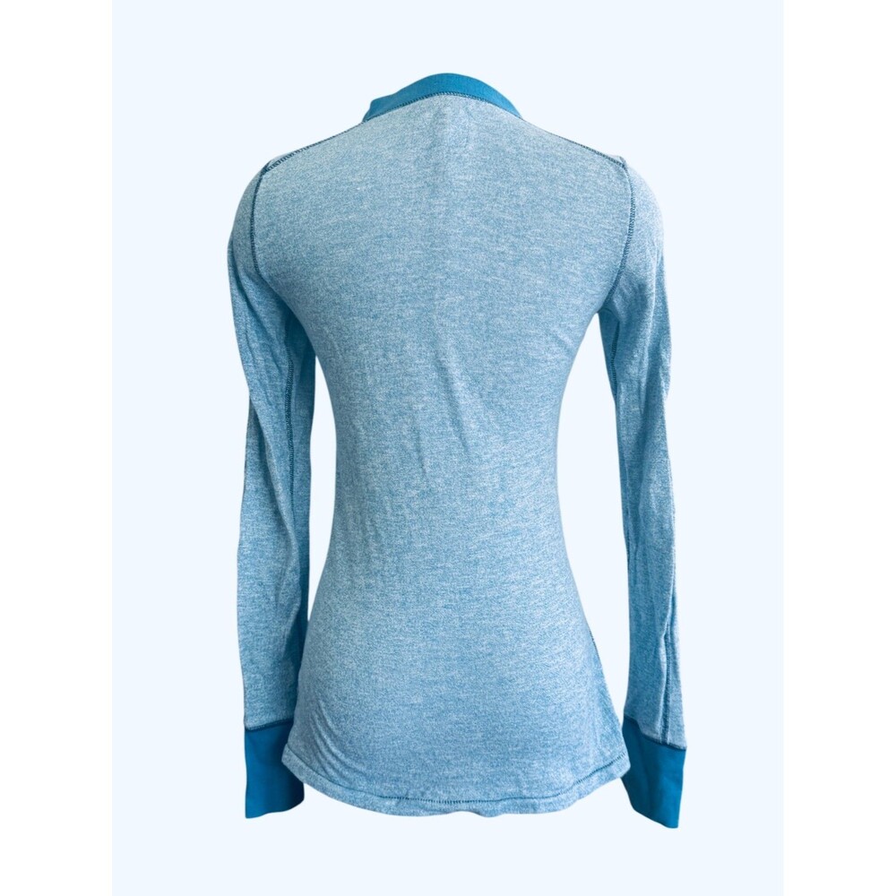 Free People Women Medium Blue Scoop Neck Embellish Buttons Long Sleeve Tee - Picture 7 of 7